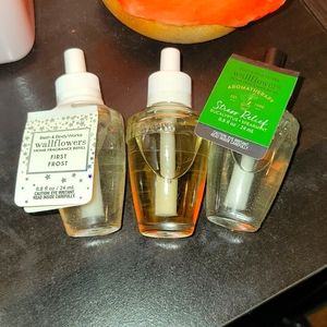 Bath and Body Works wallflowers plug in lot of 3! New